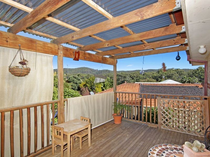 9 Panarea Close, Tumbi Umbi NSW 2261