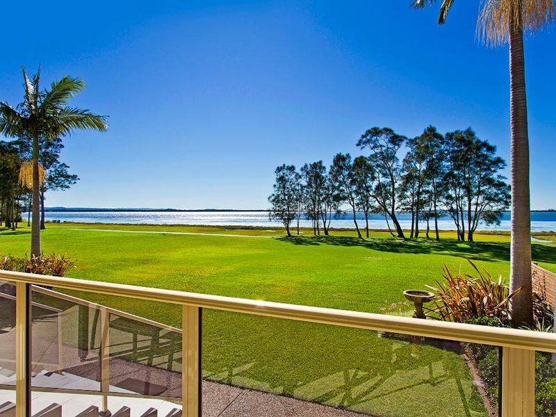 13 Hinemoa Avenue, Killarney Vale NSW 2261