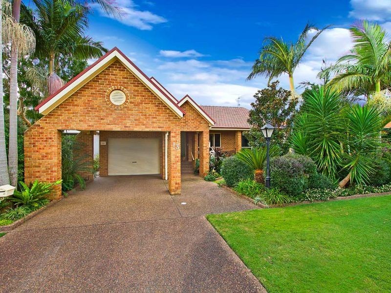 13 Hinemoa Avenue, Killarney Vale NSW 2261