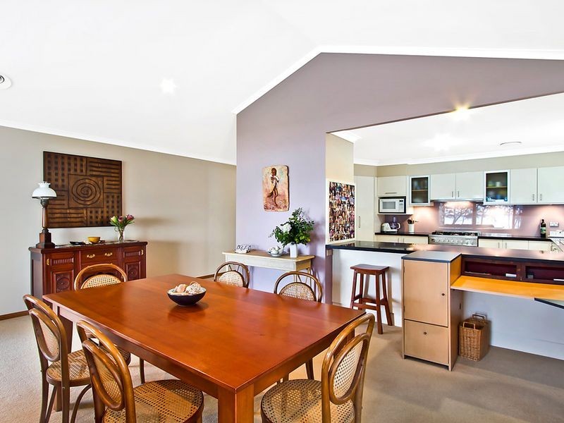 13 Hinemoa Avenue, Killarney Vale NSW 2261