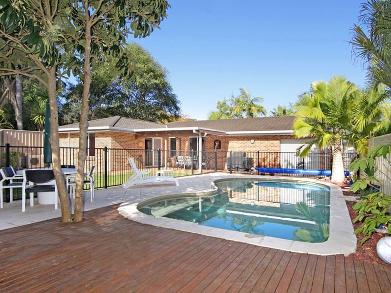 9 Wendie Close, Tumbi Umbi NSW 2261