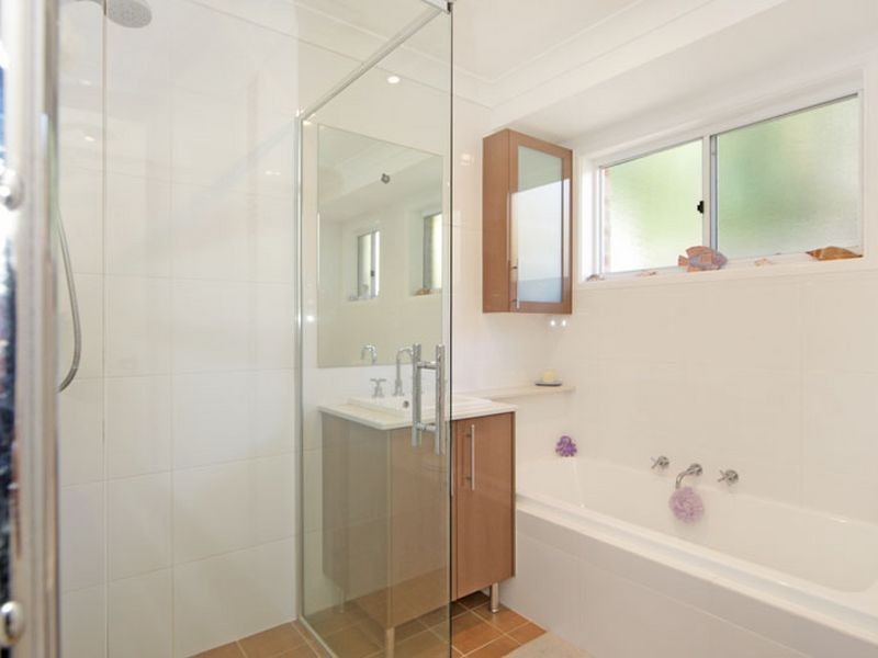 9 Wendie Close, Tumbi Umbi NSW 2261