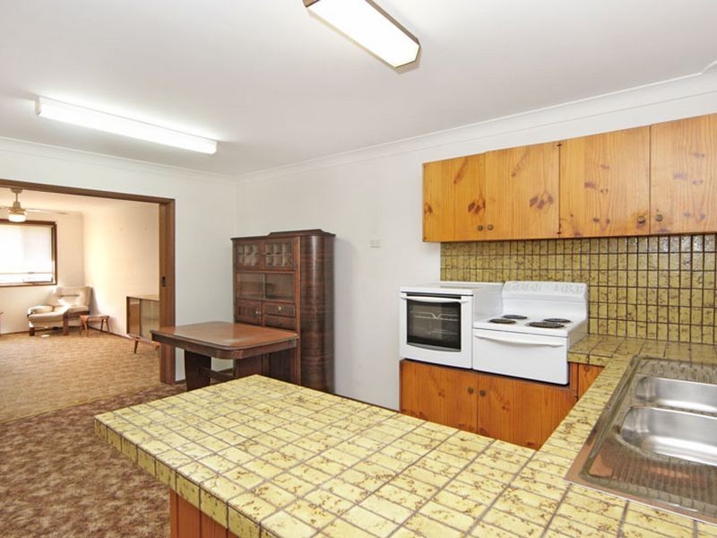 34 Thomas Mitchell Road, Killarney Vale NSW 2261