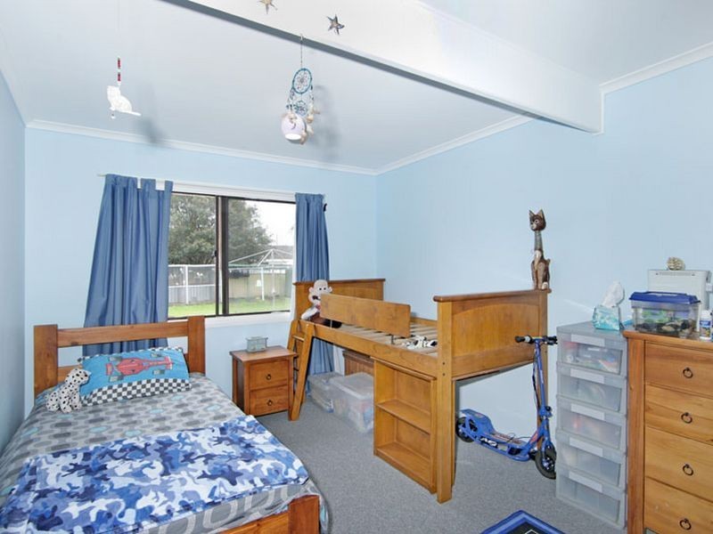 11 Oxley Road, Killarney Vale NSW 2261