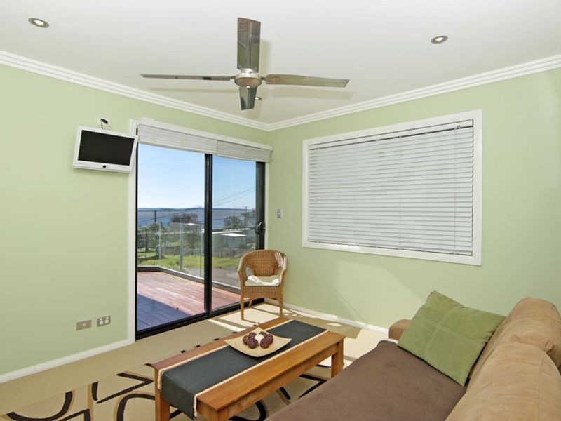 5 Carlyon Street, Killarney Vale NSW 2261