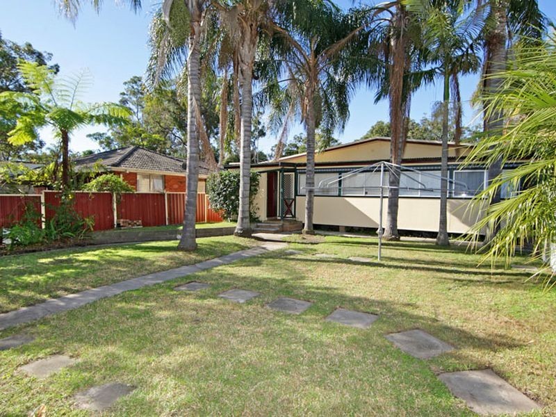 19 Tumbi Creek Road, Berkeley Vale NSW 2261