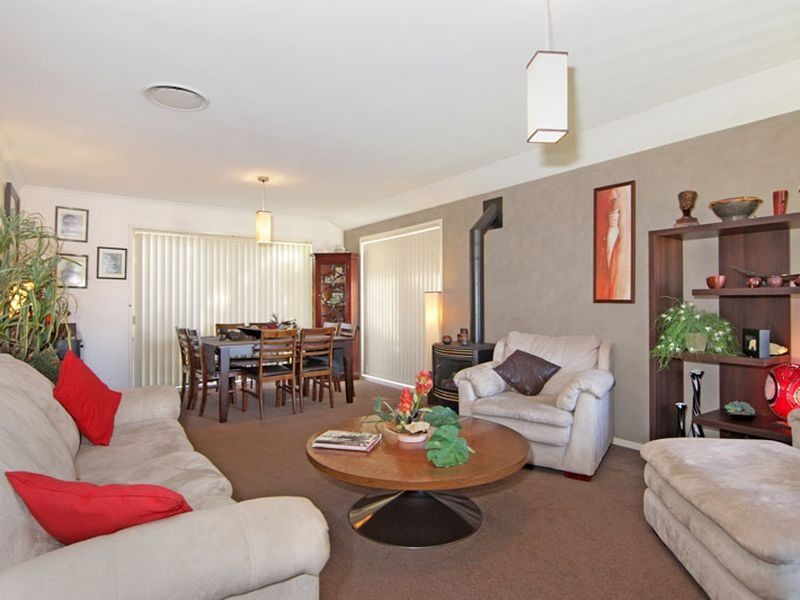 2 Caralee Place, Tumbi Umbi NSW 2261