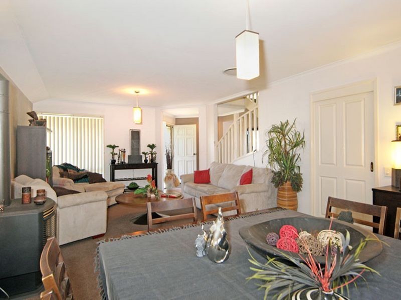 2 Caralee Place, Tumbi Umbi NSW 2261
