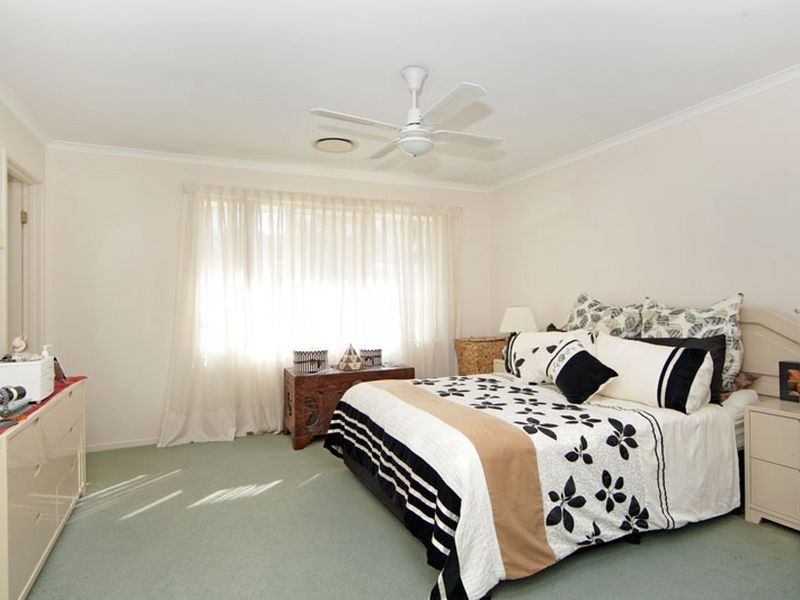 2 Caralee Place, Tumbi Umbi NSW 2261