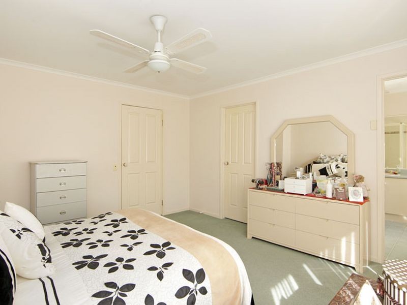 2 Caralee Place, Tumbi Umbi NSW 2261
