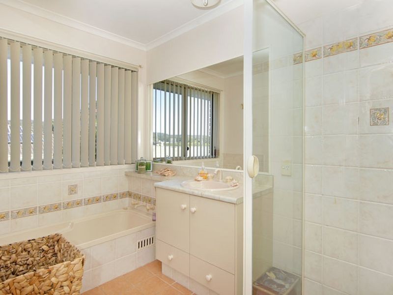 2 Caralee Place, Tumbi Umbi NSW 2261