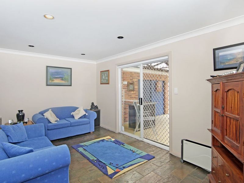 16 Crosby Crescent, Killarney Vale NSW 2261