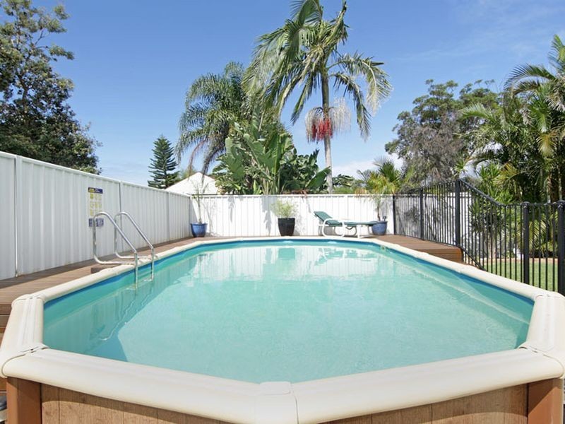16 Crosby Crescent, Killarney Vale NSW 2261