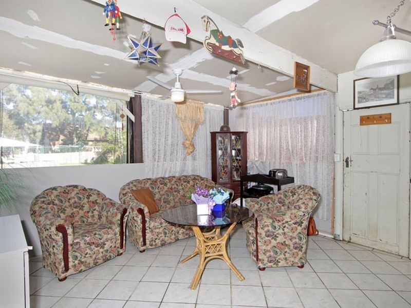 38 Sturt Street, Killarney Vale NSW 2261