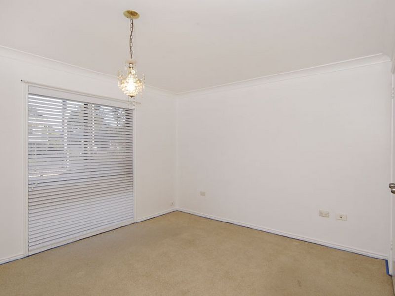 1 Kurraba Parade, Berkeley Vale NSW 2261