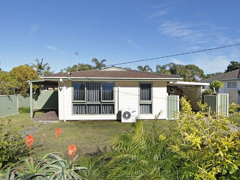 2 Robertson Road, Killarney Vale NSW 2261