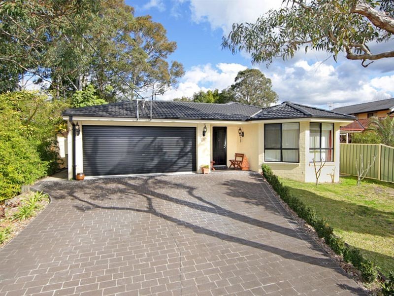 16 Scullin Place, Berkeley Vale NSW 2261