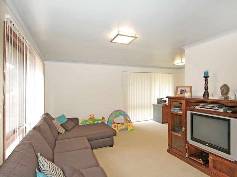 107 Seabrook Avenue, Bateau Bay NSW 2261