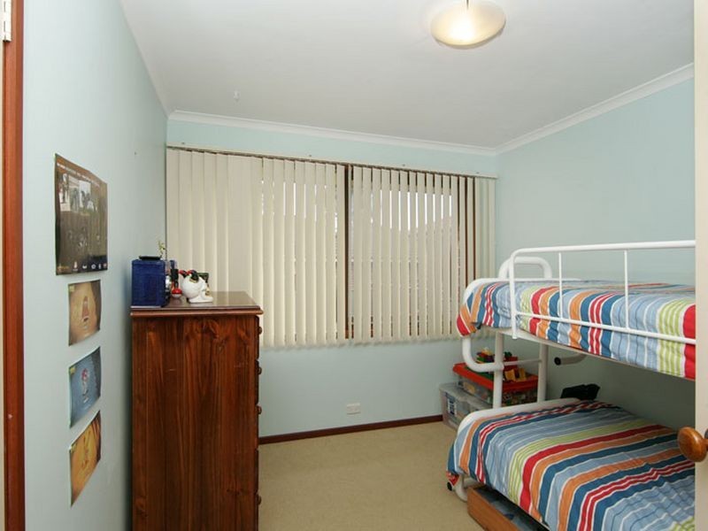 107 Seabrook Avenue, Bateau Bay NSW 2261