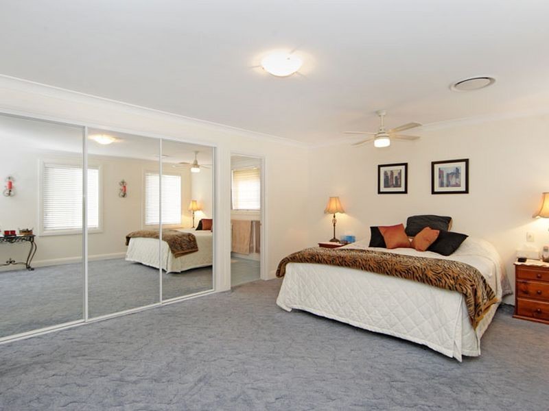 18 Aubrey Street, Killarney Vale NSW 2261