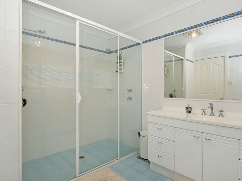 18 Aubrey Street, Killarney Vale NSW 2261