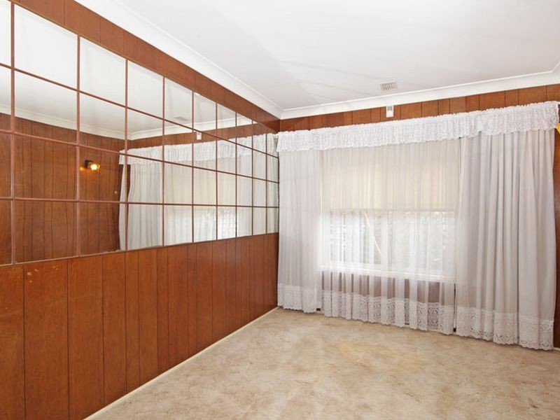 39 Laguna Parade, Berkeley Vale NSW 2261