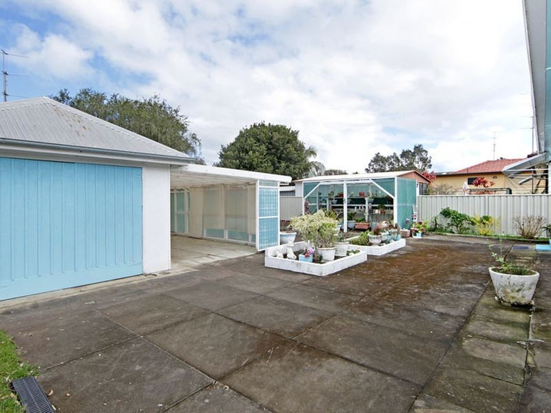 10 Cook Road, Killarney Vale NSW 2261