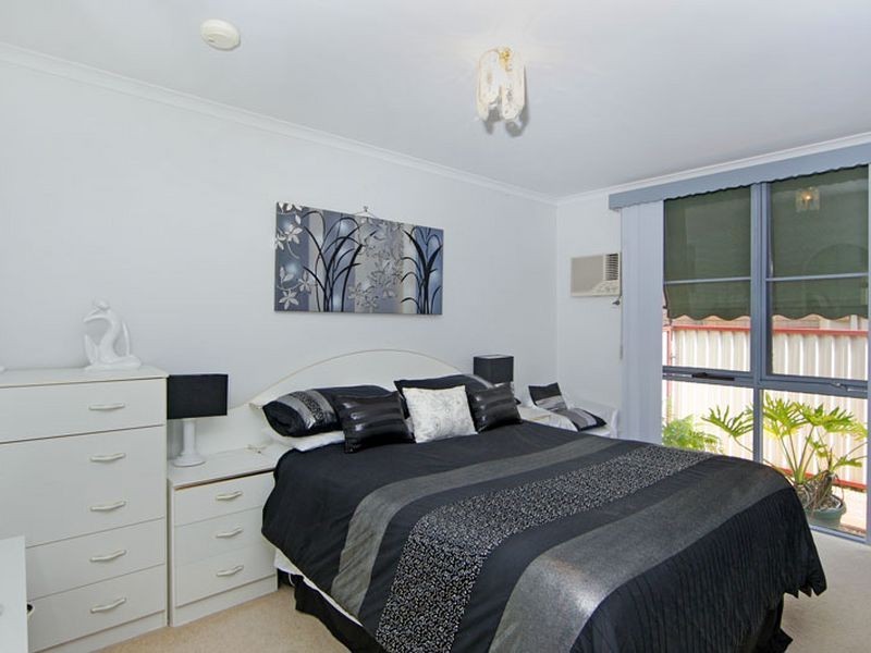 29 Gregory Street, Berkeley Vale NSW 2261