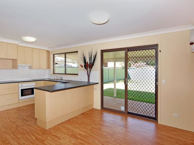 35 Seawind Terrace, Berkeley Vale NSW 2261