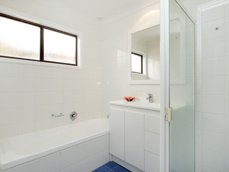 35 Seawind Terrace, Berkeley Vale NSW 2261