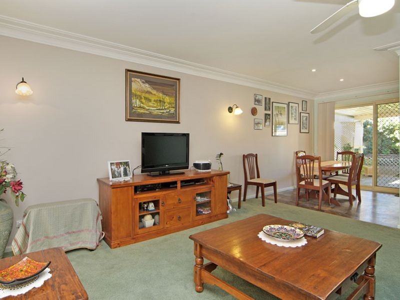 10 Cornish Avenue, Killarney Vale NSW 2261