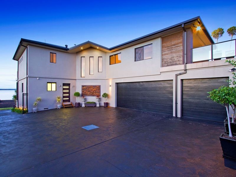 16 Trelawney Street, Killarney Vale NSW 2261