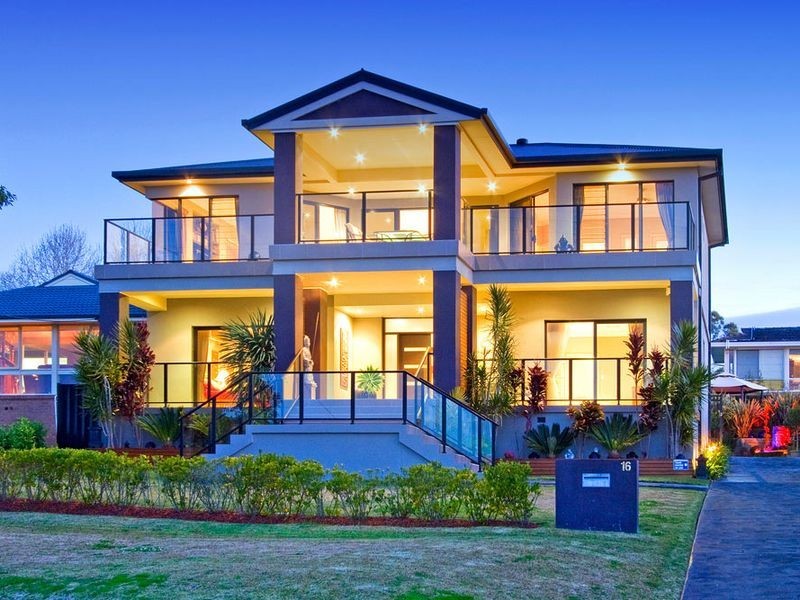 16 Trelawney Street, Killarney Vale NSW 2261