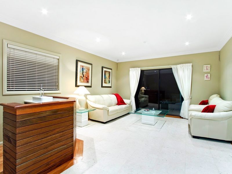 16 Trelawney Street, Killarney Vale NSW 2261
