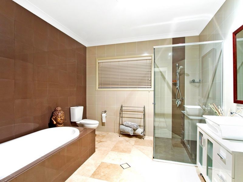 16 Trelawney Street, Killarney Vale NSW 2261