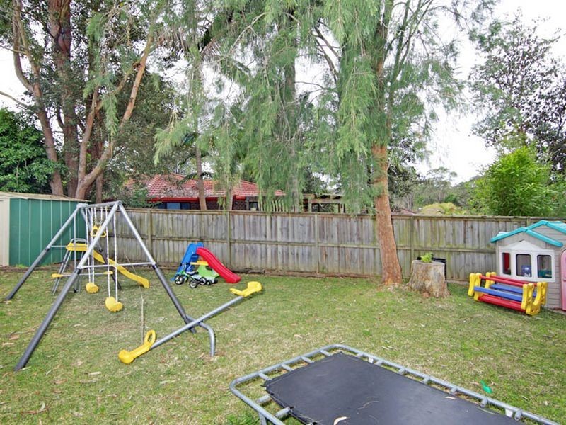 4 Hakea Place, Glenning Valley NSW 2261