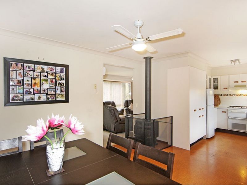 4 Hakea Place, Glenning Valley NSW 2261