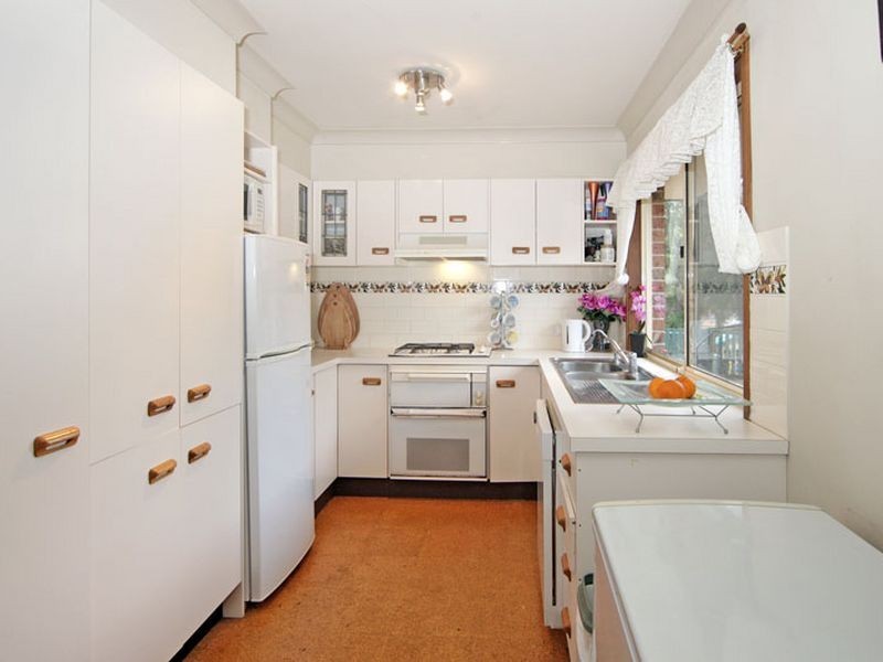 4 Hakea Place, Glenning Valley NSW 2261