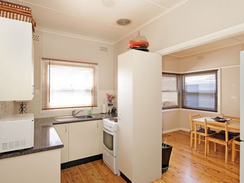 2 Ashton Avenue, The Entrance NSW 2261