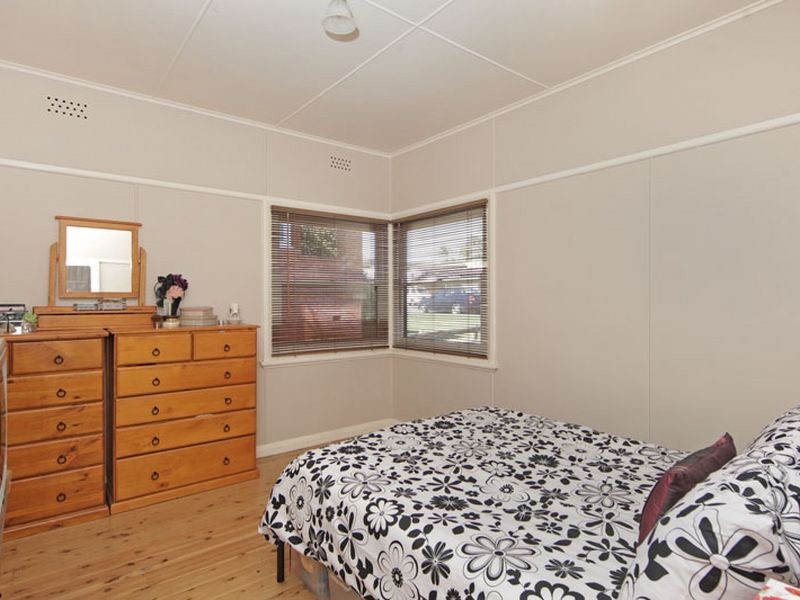 2 Ashton Avenue, The Entrance NSW 2261