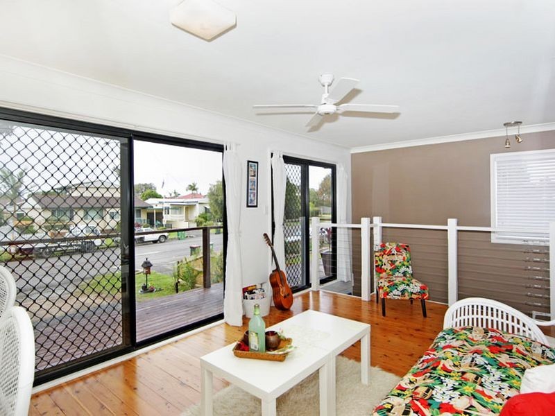 15 Cunningham Road, Killarney Vale NSW 2261
