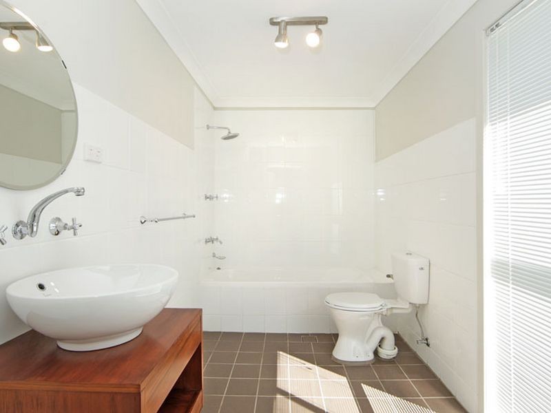 51 Shortland Avenue, Killarney Vale NSW 2261