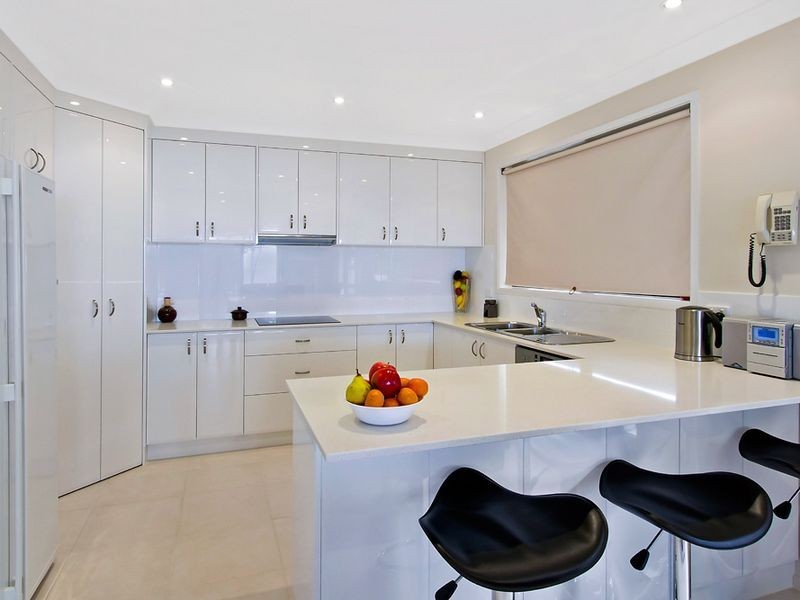 6 Benalla Close, Killarney Vale NSW 2261