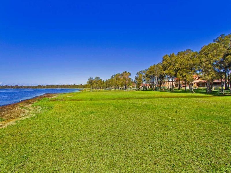 6 Benalla Close, Killarney Vale NSW 2261