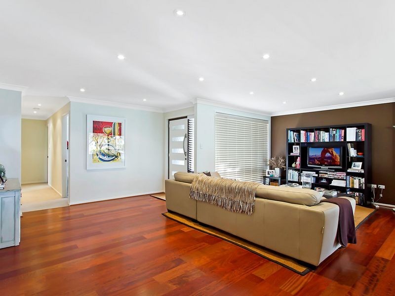 39 Hinemoa Avenue, Killarney Vale NSW 2261