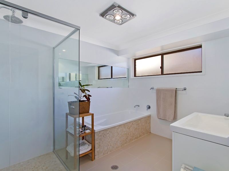 39 Hinemoa Avenue, Killarney Vale NSW 2261