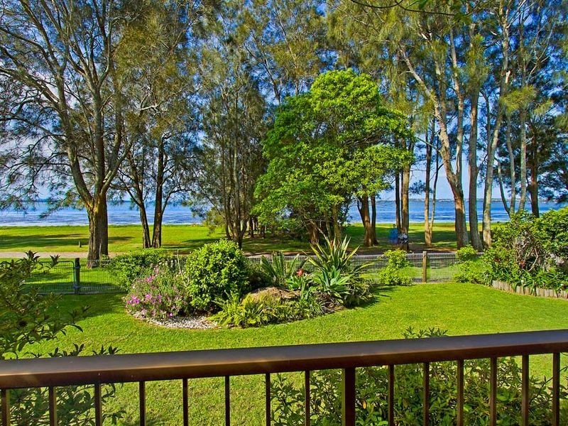 39 Hinemoa Avenue, Killarney Vale NSW 2261