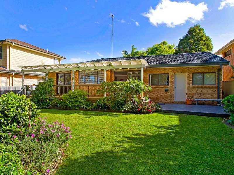 39 Hinemoa Avenue, Killarney Vale NSW 2261