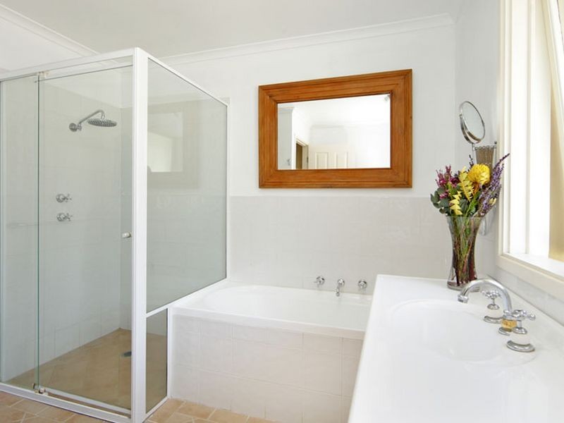 172 Lakedge Avenue, Berkeley Vale NSW 2261