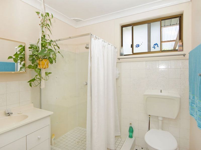 16 George Evans Road, Killarney Vale NSW 2261